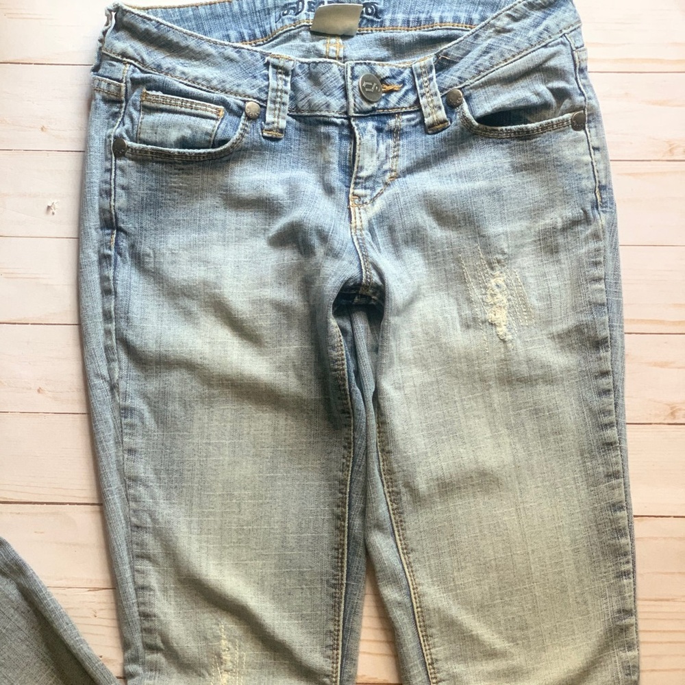 Classic Light Blue Women's Jeans